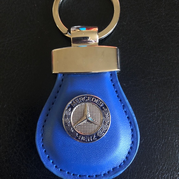 Keychain - Picture 2 of 3